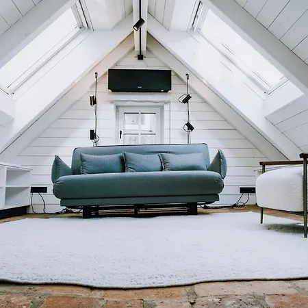 Lamprecht Βίλα *